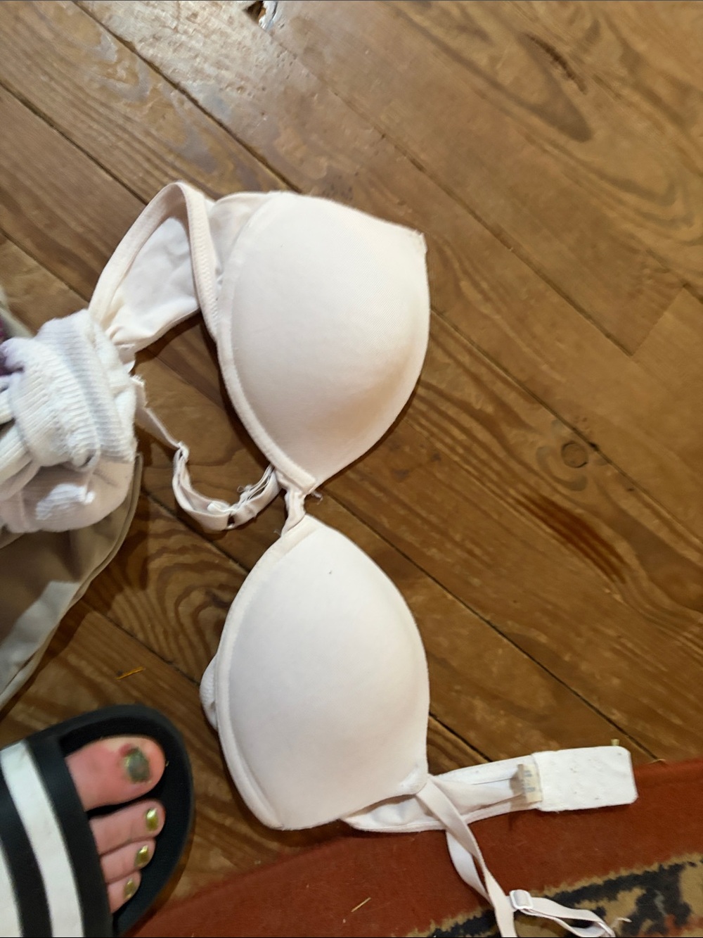 Arizona Jean Company White Smooth Padded Bra
